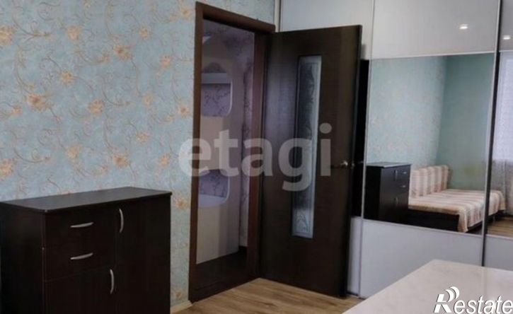 3-комн квартира городской округ Кинель, посёлок городского типа Усть-Кинельский, улица Ис