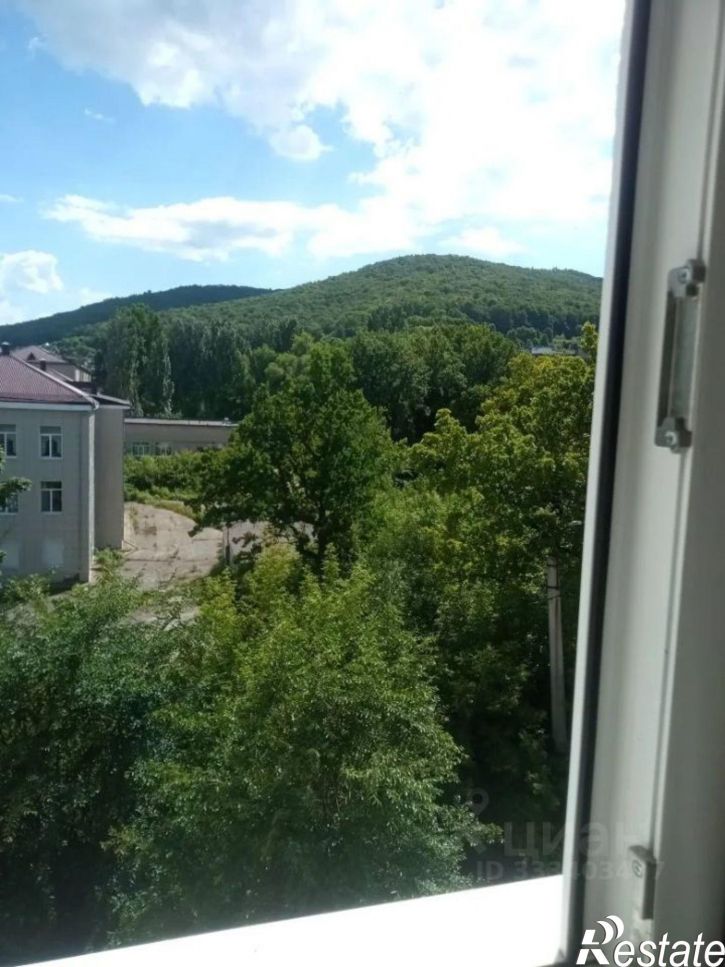 4-комн квартира ул Энергетиков, 9,  д. 9