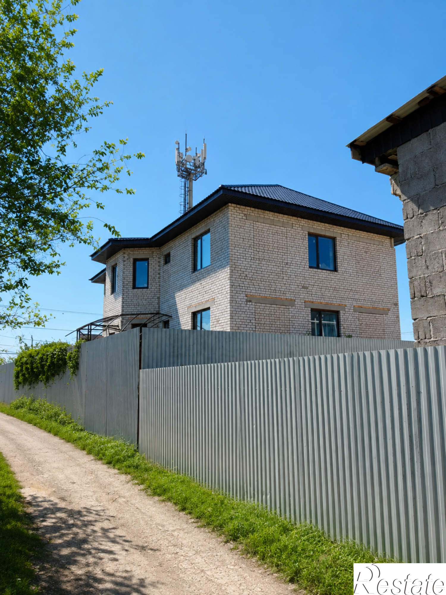 Купить дачу, дом, коттедж за 8 700 000 рублей на Ленина улица, 63Б