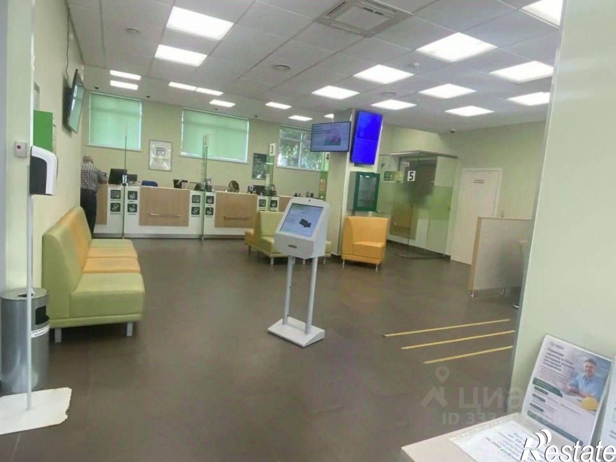 Купить офис, помещение под офис за 12 580 200 рублей на ул Сабирзянова, 7