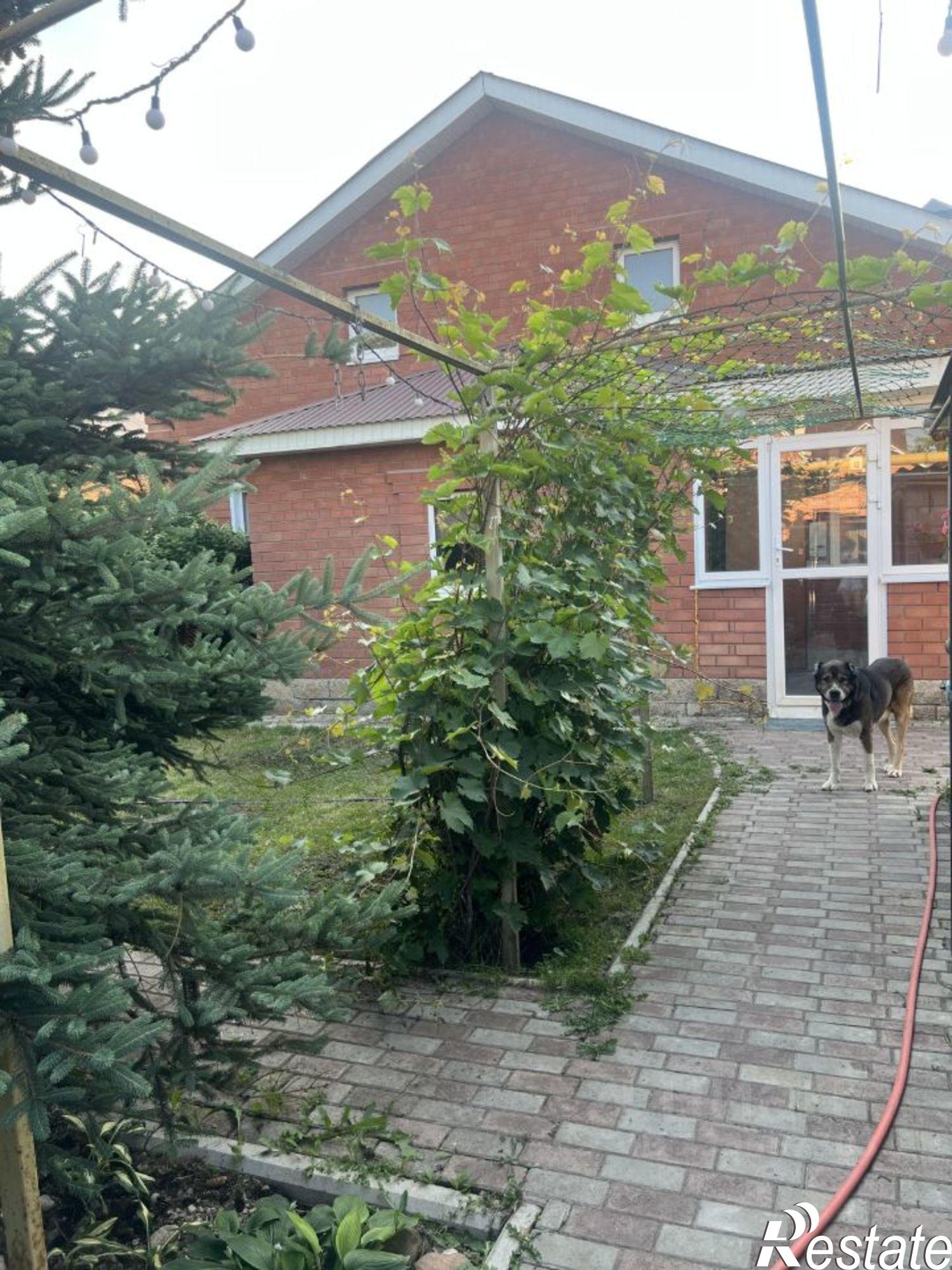 Купить дачу, дом, коттедж за 10 500 000 рублей на Ставропольский район