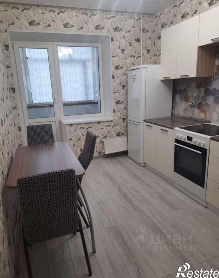 1-комн квартира улица Полякова, 28,  д. 28