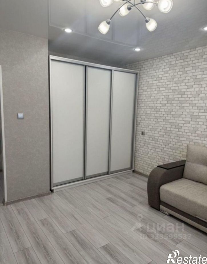 1-комн квартира улица Полякова, 28,  д. 28