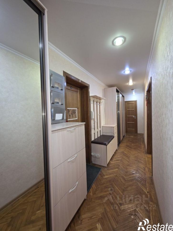3-комн квартира улица Лизы Чайкиной, 50,  д. 50