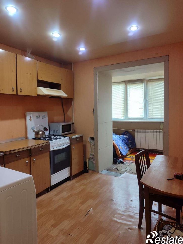 2-комн квартира Кадомцева улица, 9
