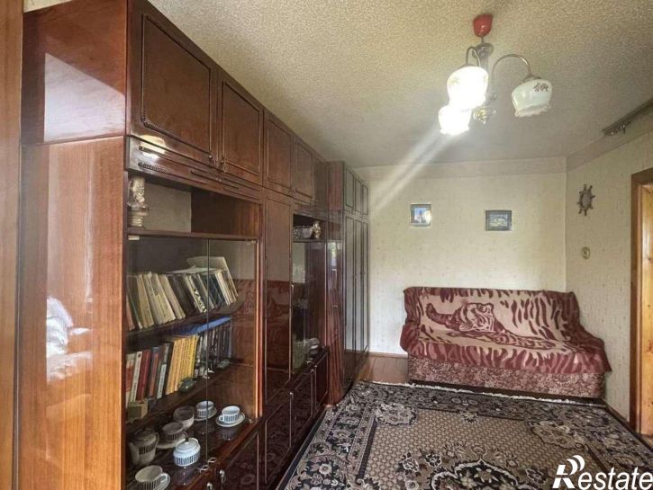 2-комн квартира Дзержинского улица, 20