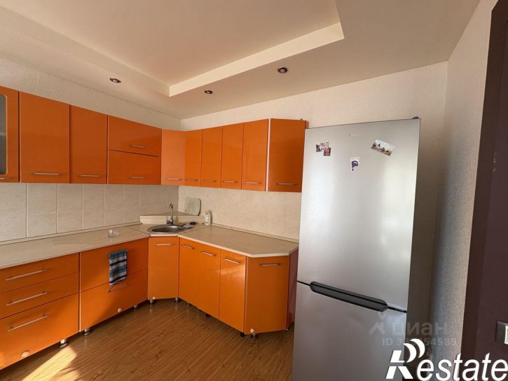 3-комн квартира улица Баныкина, 20,  д. 20