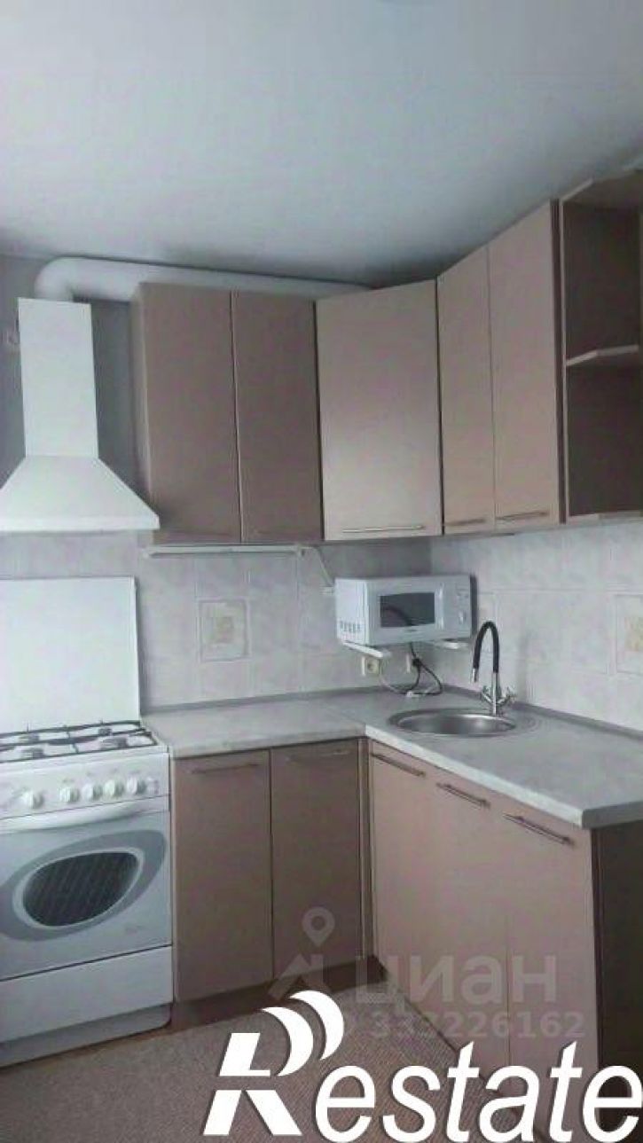 3-комн квартира улица Громовой, 42,  д. 42