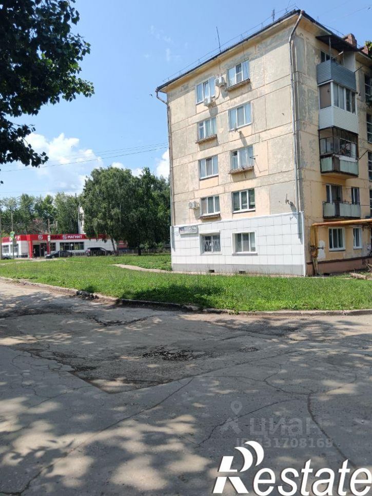 2-комн квартира улица Сабирзянова, 27,  д. 27
