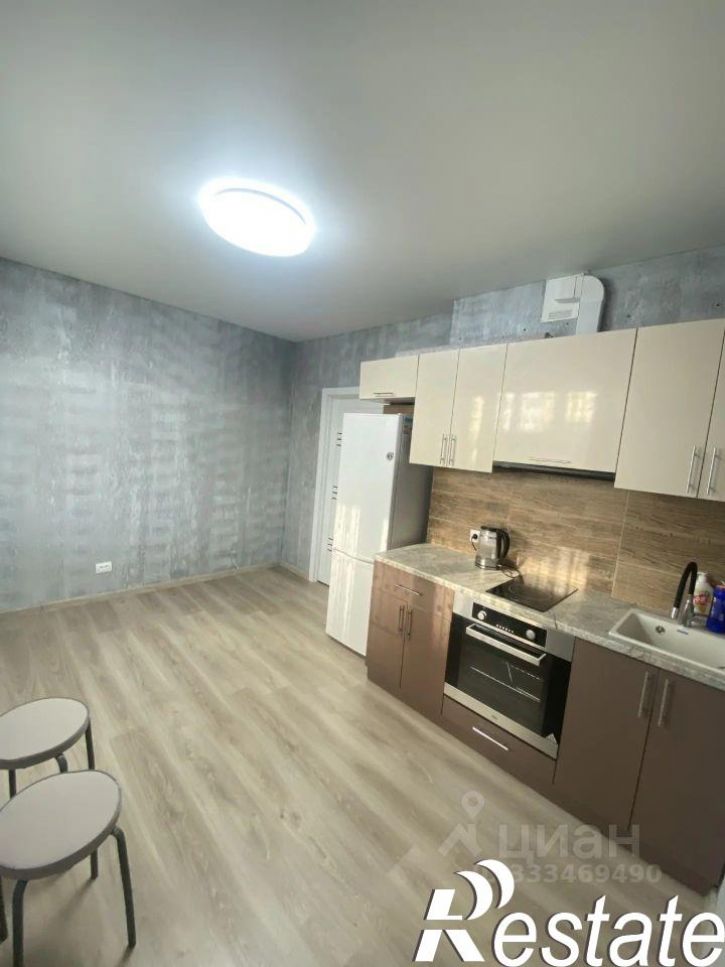 1-комн квартира Приморский бульвар, 61,  д. 61