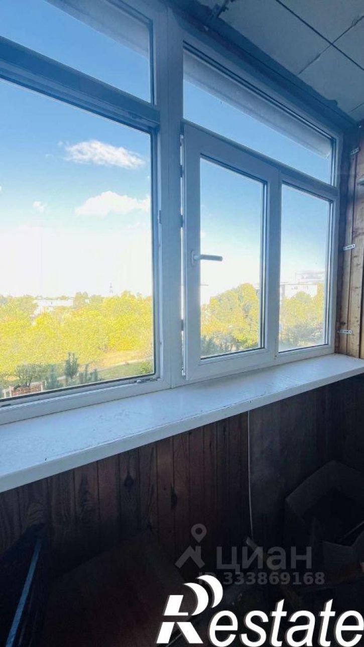 2-комн квартира Запорожская улица, 33,  д. 33