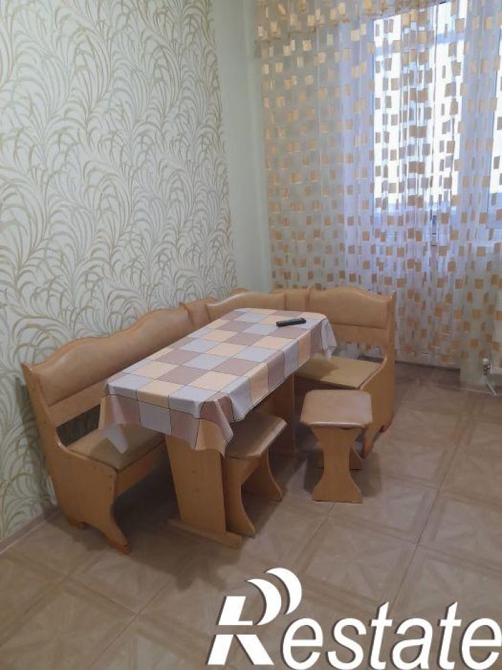 1-комн квартира Никитинская улица, 15