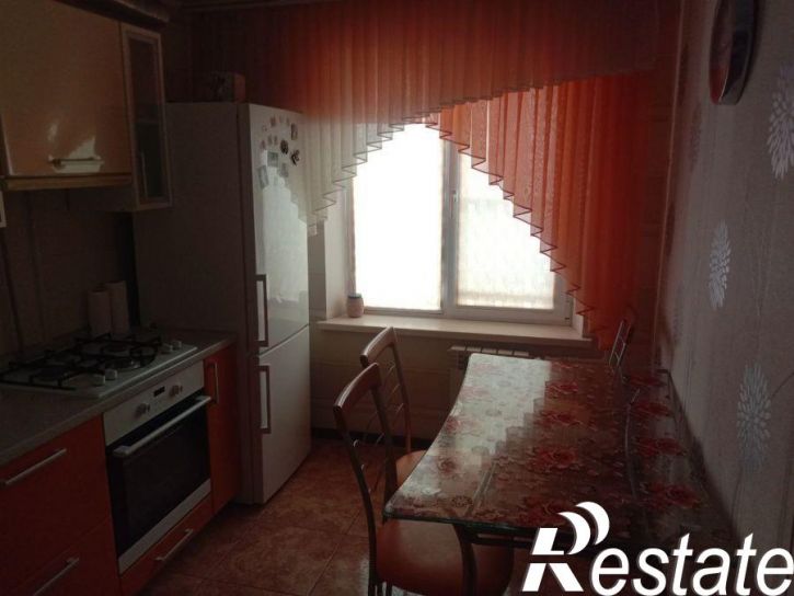 2-комн квартира Маяковского улица, 82