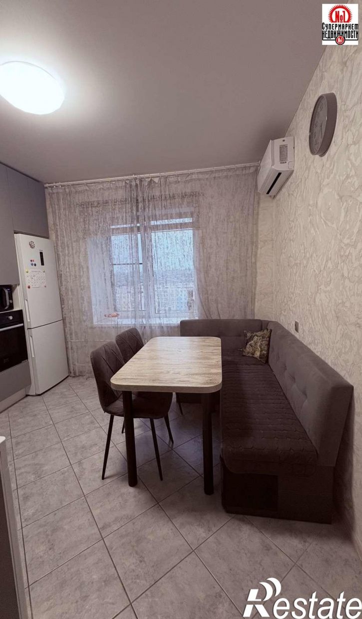 2-комн квартира улица Веры Ершовой, 16