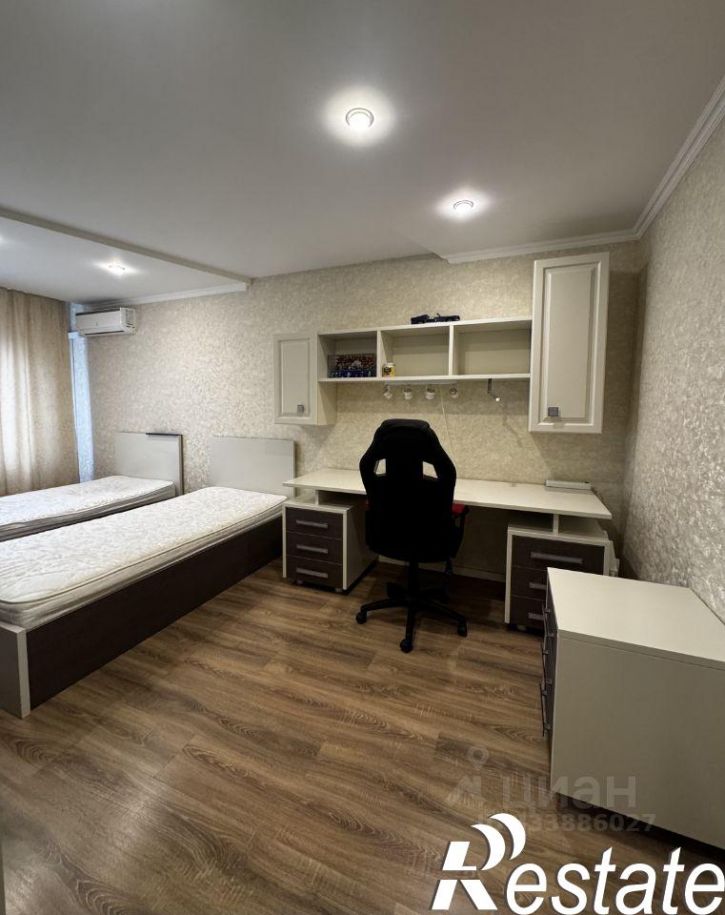 3-комн квартира Московский проспект, 11,  д. 11