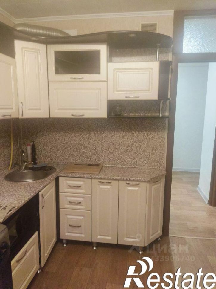2-комн квартира Спортивная улица, 58,  д. 58