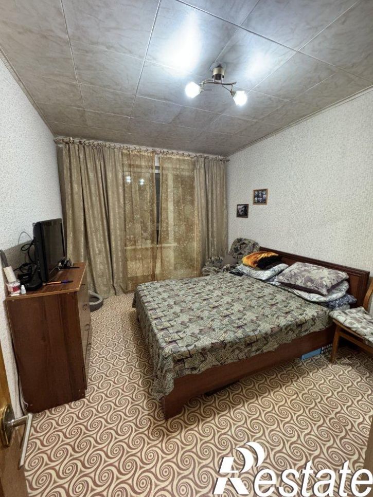 3-комн квартира улица Лизы Чайкиной, 23,  д. 23