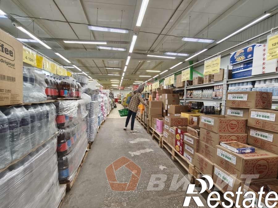 Купить торговое помещение за 10 500 000 рублей на Ленина улица, 101