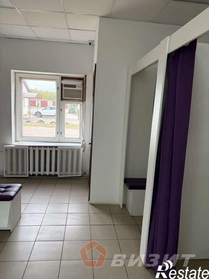 Торговое помещение улица Космонавтов, 43