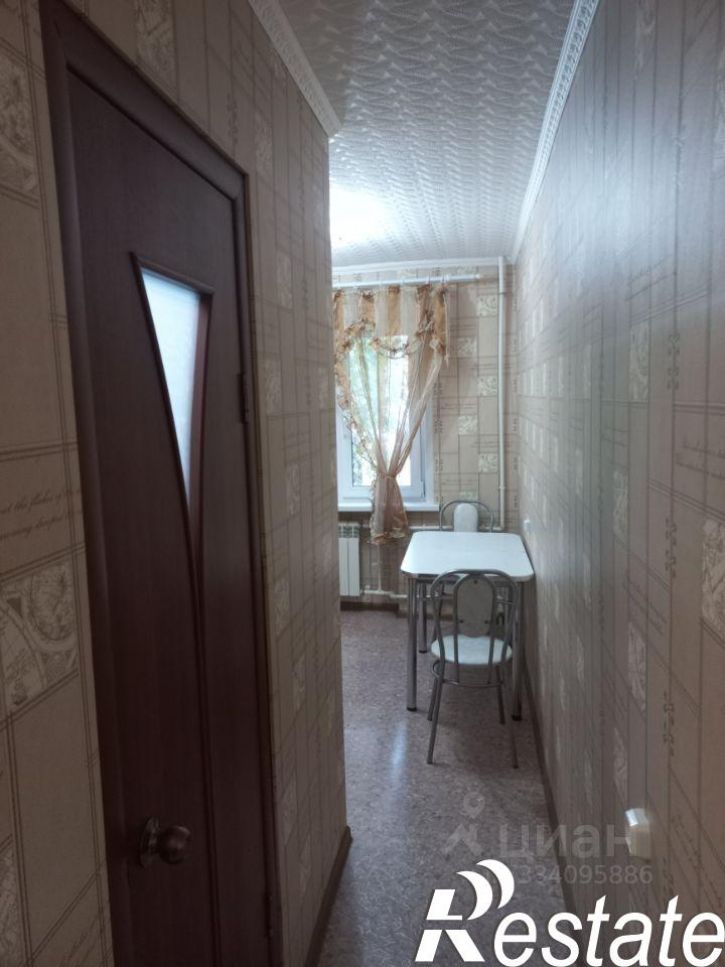 1-комн квартира Строительная улица, 14,  д. 14