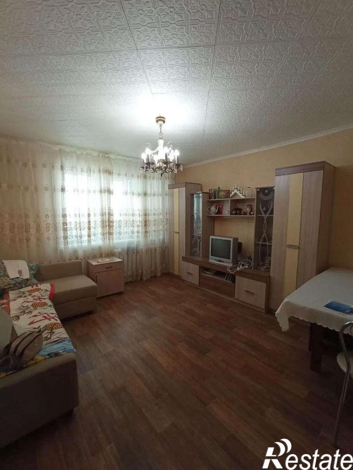 2-комн квартира улица Дзержинского, 23