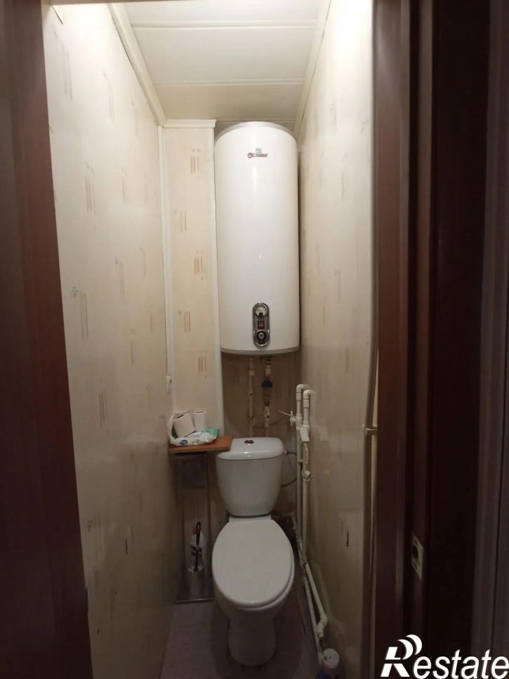 2-комн квартира улица Дзержинского, 23