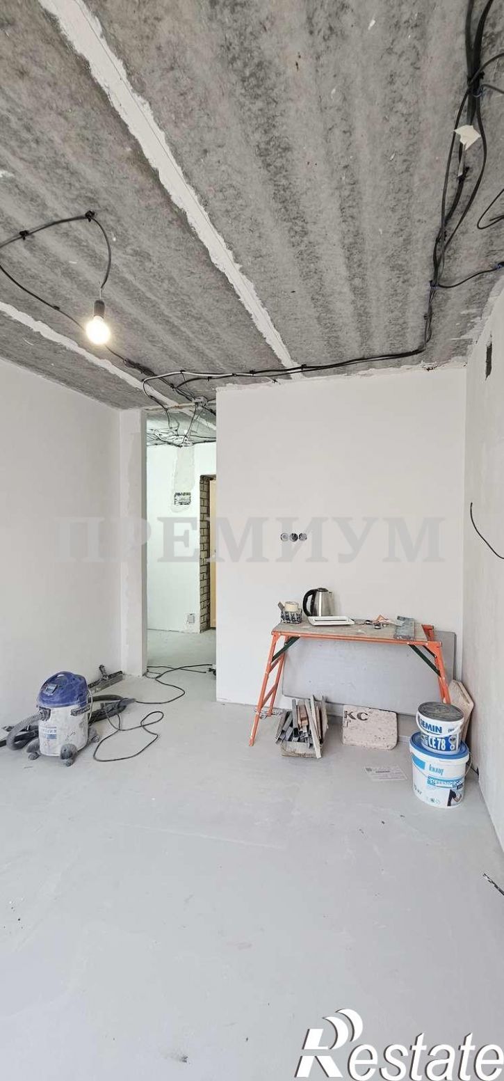2-комн квартира улица Веры Ершовой, 11
