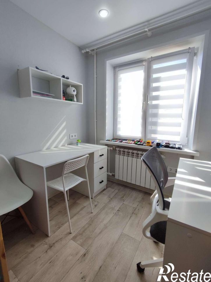 2-комн квартира Островского улица, 10А