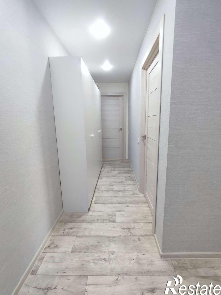 2-комн квартира Островского улица, 10А