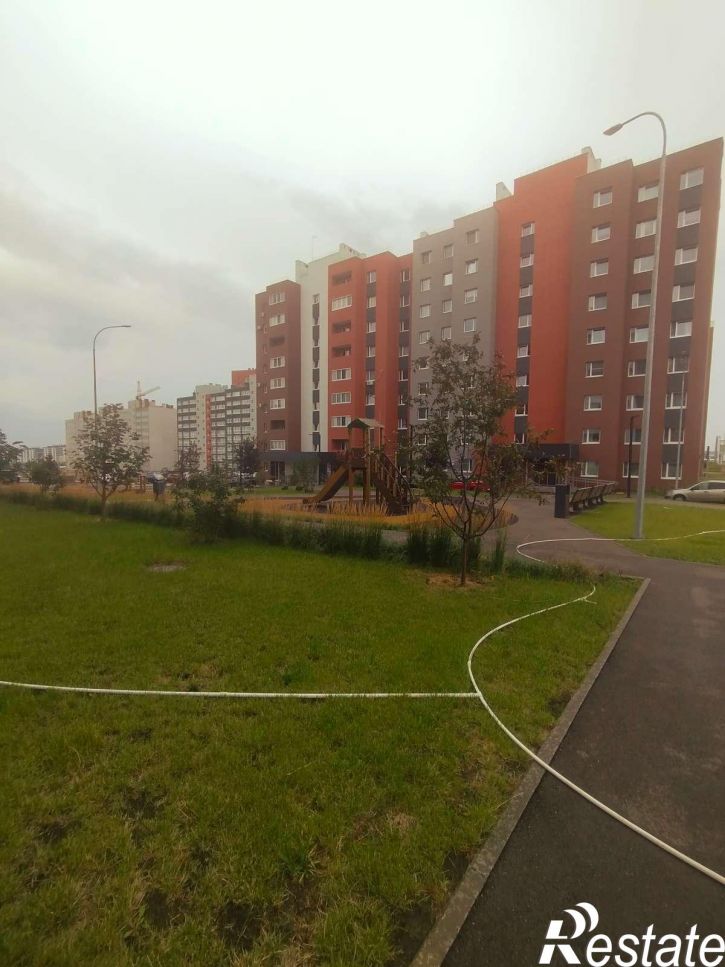 3-комн квартира улица Антонины Зубовой, 2к3