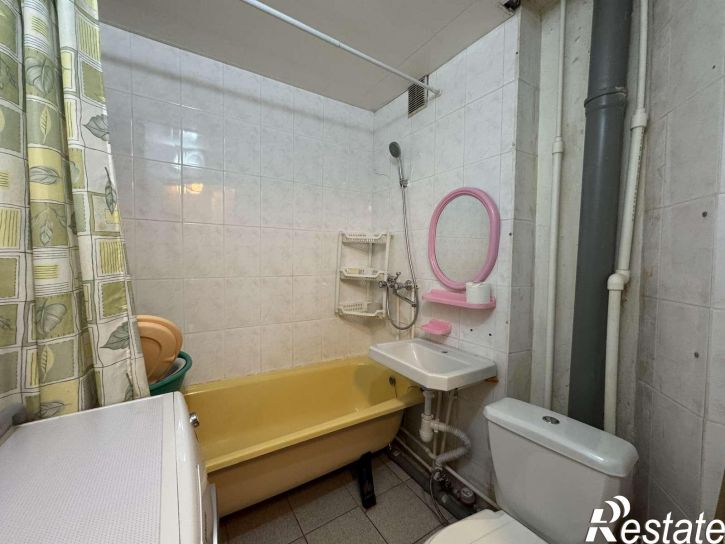 2-комн квартира Дзержинского улица, 9