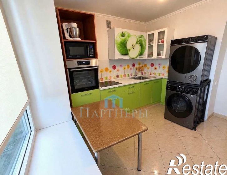 2-комн квартира улица Анетты Басс, 1