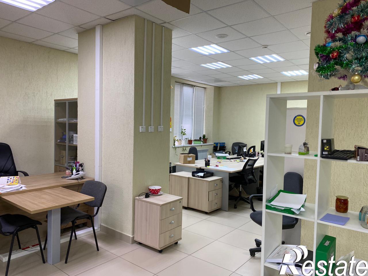 Сдать офис, помещение под офис за 930 рублей на советской армии, 238А
