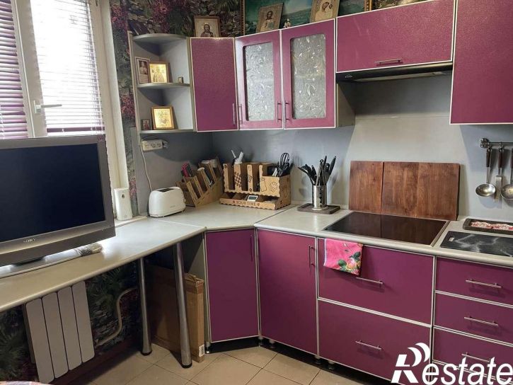 2-комн квартира Суворова улица, 23