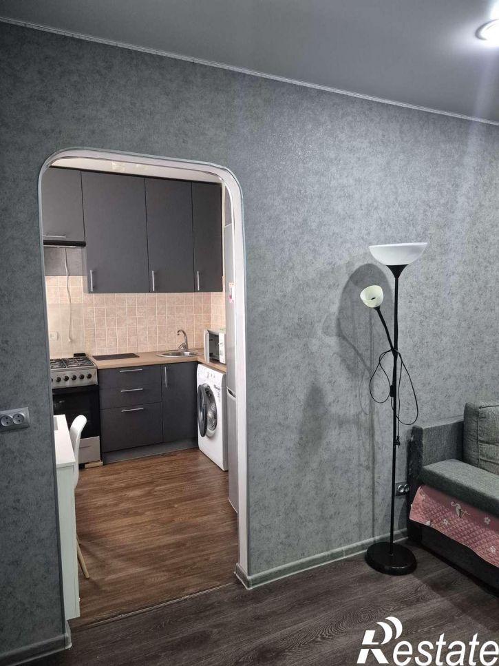 2-комн квартира Володарского улица, 8