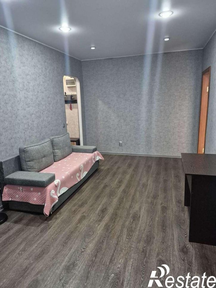 2-комн квартира Володарского улица, 8