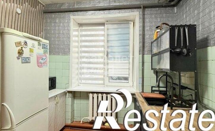 2-комн квартира улица Строителей, 10,  д. 10
