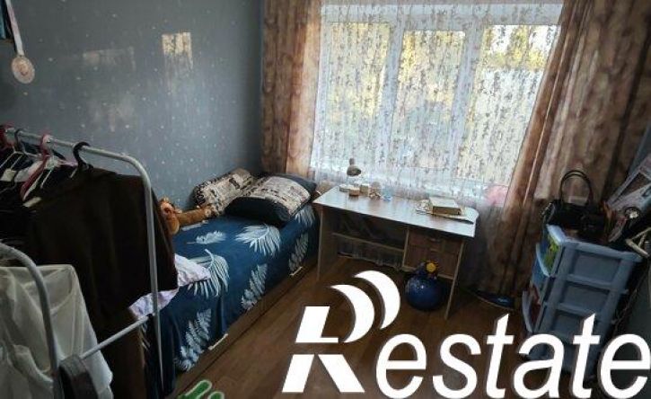 3-комн квартира проспект Победы, 42,  д. 42