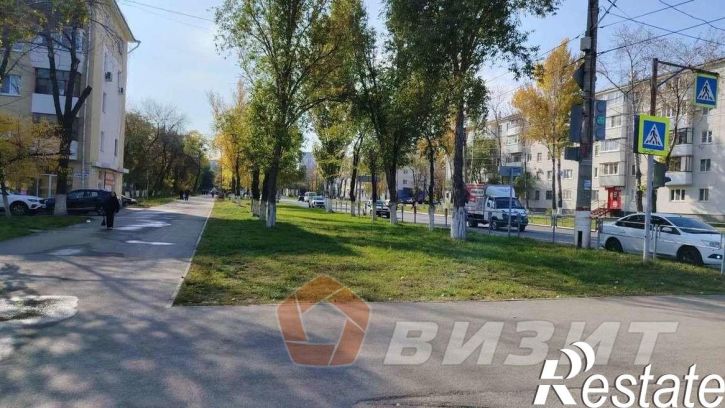 Торговое помещение Дзержинского улица, 12