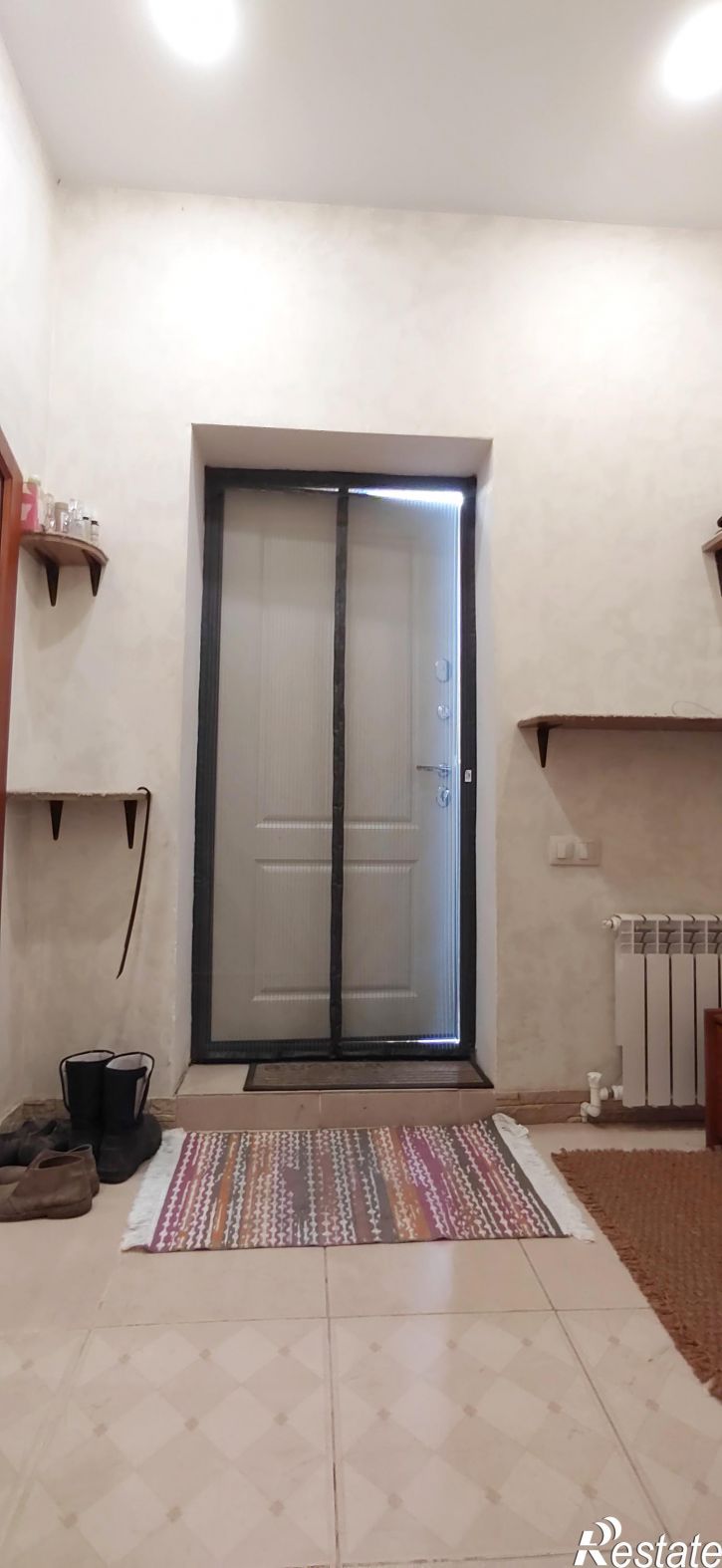 Коттедж/дом Подборненская , 22