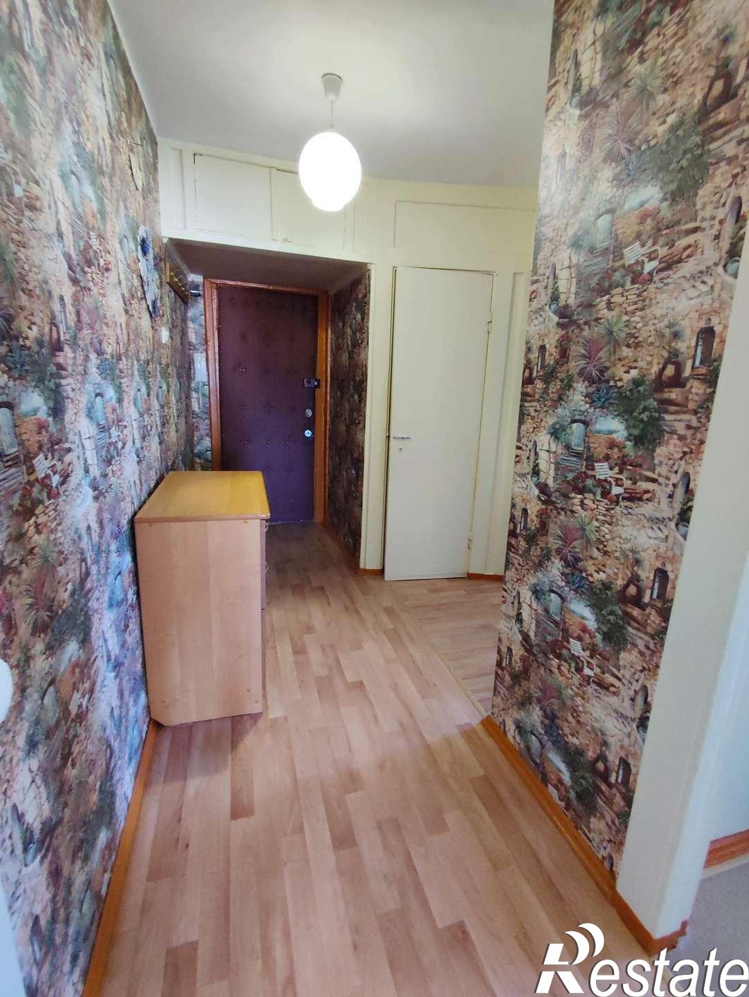Купить квартиру за 3 950 000 рублей на Победы проспект, 1