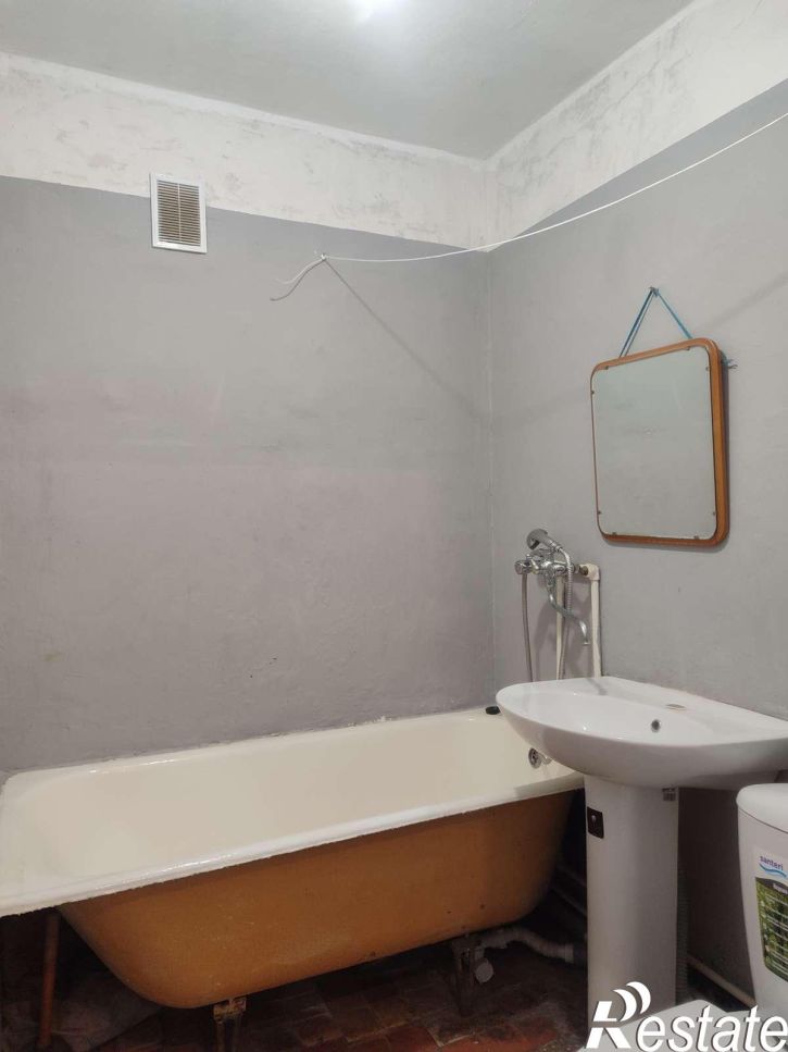 2-комн квартира Дзержинского улица, 23
