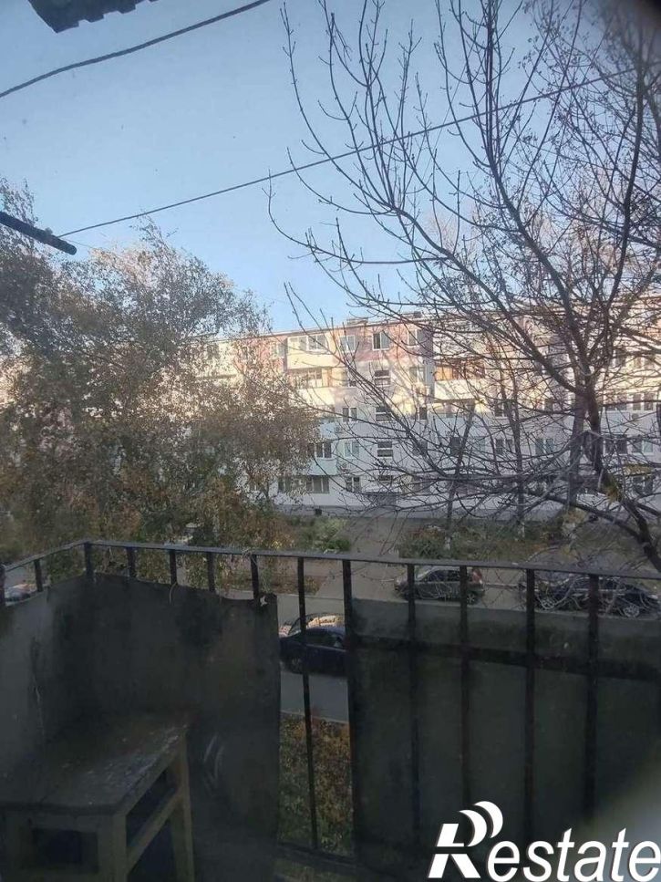 2-комн квартира Дзержинского улица, 23