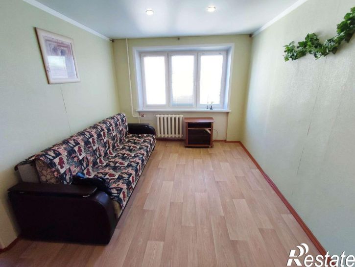 3-комн квартира Победы проспект, 1
