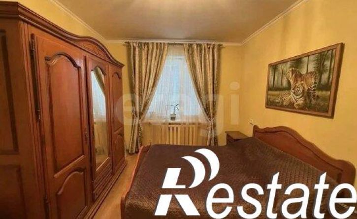 2-комн квартира улица Баныкина, 56,  д. 56
