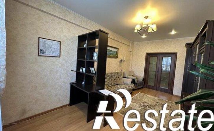 3-комн квартира улица Суворова, 43,  д. 43