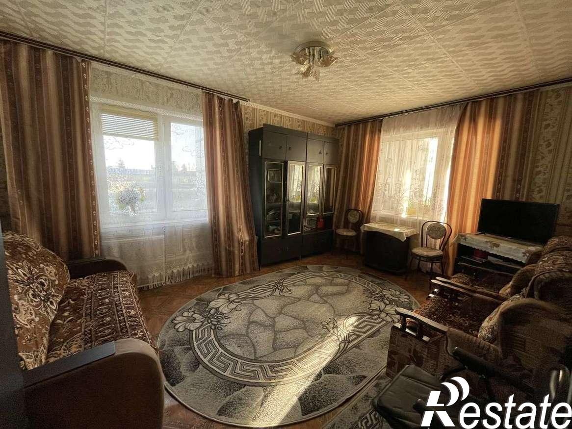 Купить квартиру за 3 000 000 рублей на Победы проспект, 52