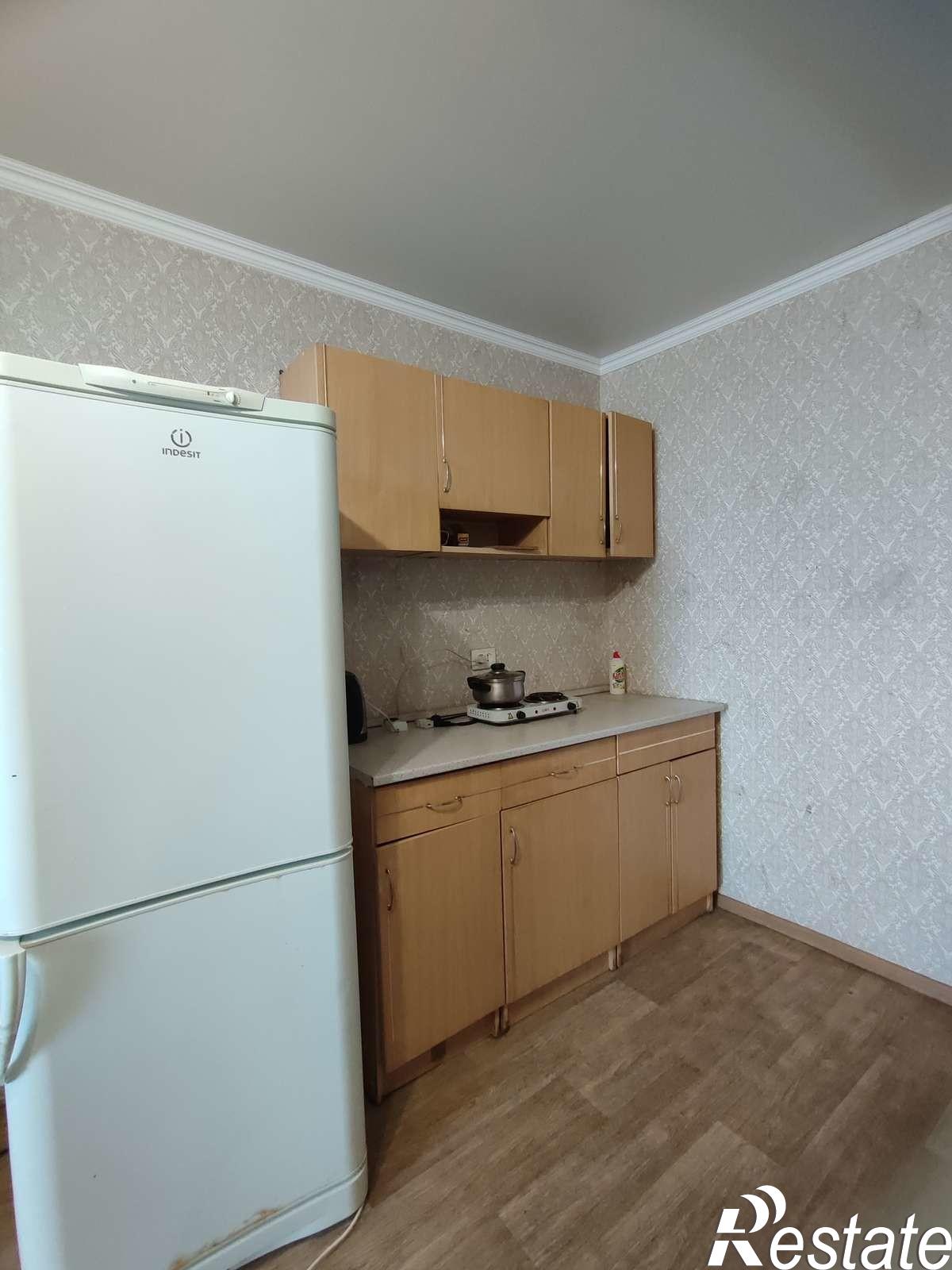 Купить комнату за 650 000 рублей на Суворова улица, 17